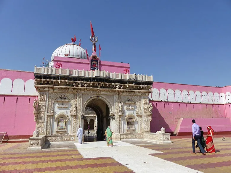 Jodhpur to Karni Mata Temple Bikaner taxi